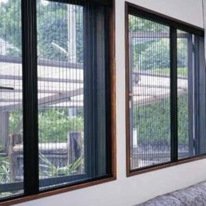 Rèm cửa ngăn lạnh chống côn trùng thông minh