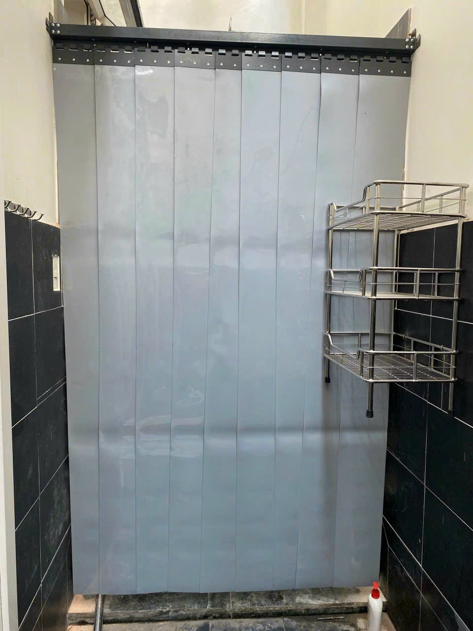 rem-nhua-pvc-ngan-lanh-che-tam-nhin Rèm nhựa PVC ngăn lạnh che tầm nhìn - vách ngăn giá rẻ