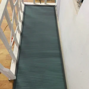 Rèm Tổ Ong Ngăn Cầu Thang Ngăn Tầng