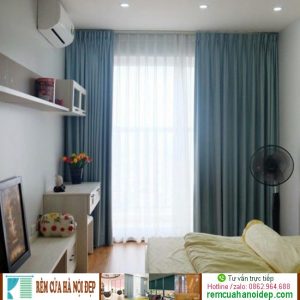rèm vải màu xanh lơ