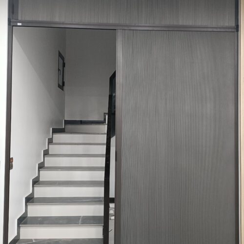 Vách Rèm Ngăn Che Cầu Thang Cho Nhà Phố - Ảnh 3
